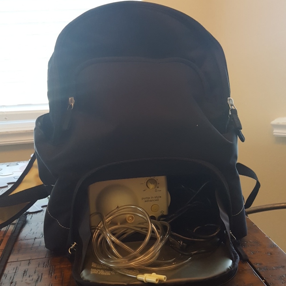 Medela in style pump/back pack style.